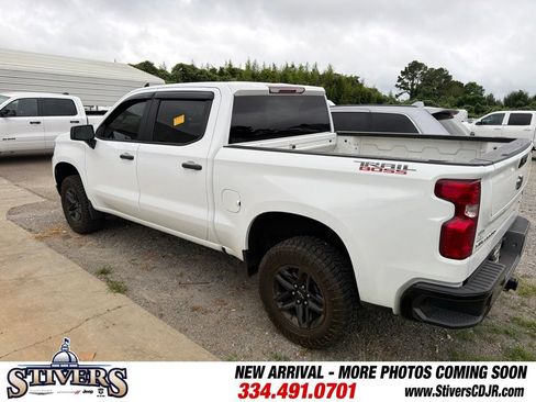 Used 2024 Chevrolet Silverado 1500 Custom Trail Boss AWD/4WD image 7