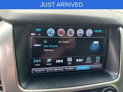 Used 2018 Chevrolet Suburban Premier AWD/4WD image 18