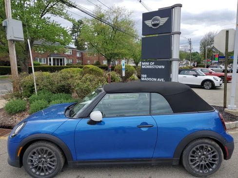 New 2026 MINI Cooper S FWD image 2