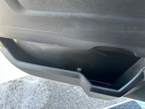 Used 2024 RAM 3500 Tradesman w/ Chrome Appearance Group image 36