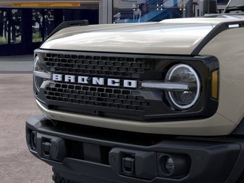 New 2026 Ford Bronco Badlands AWD/4WD image 19