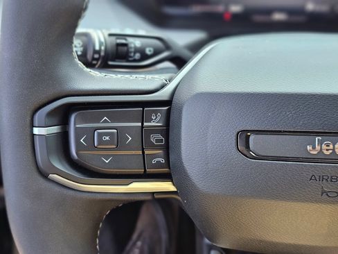 New 2026 Jeep Cherokee Laredo AWD/4WD image 18