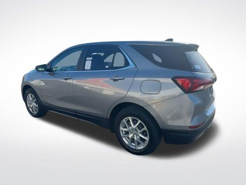 Used 2024 Chevrolet Equinox LT FWD image 7