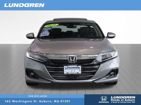 Used 2021 Honda Accord Touring image 3