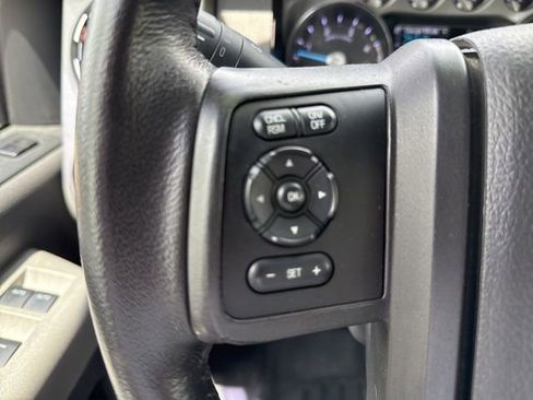 Used 2015 Ford F250 Lariat w/ Chrome Package AWD/4WD image 14