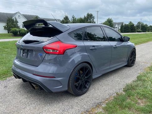 Used 2017 Ford Focus RS AWD/4WD image 5