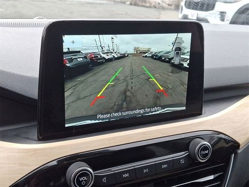 Certified 2022 Ford Escape Titanium w/ Titanium Elite Package image 15