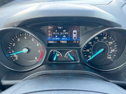 Used 2019 Ford Escape SEL image 33