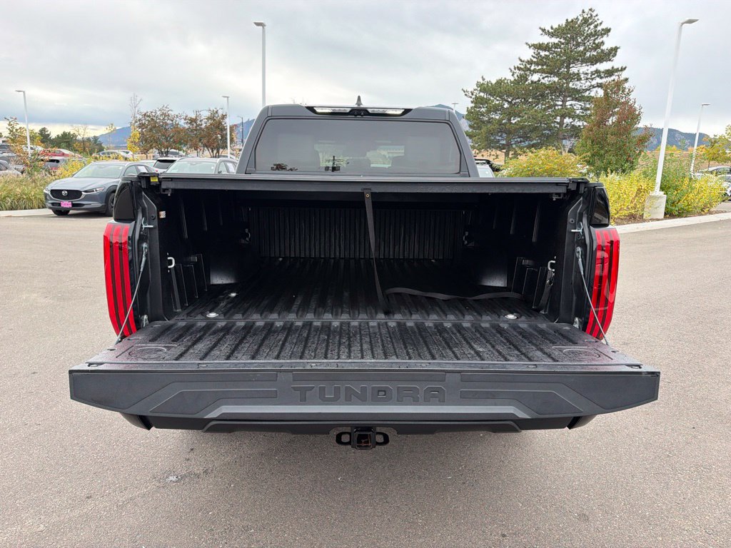 Used 2025 Toyota Tundra Limited AWD/4WD image 17