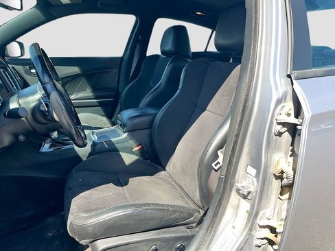 Used 2018 Dodge Charger GT image 20