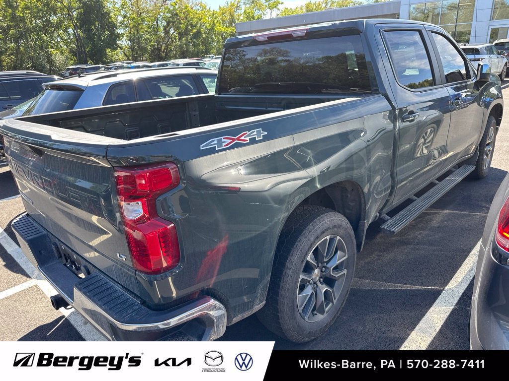 Used 2025 Chevrolet Silverado 1500 LT AWD/4WD image 5