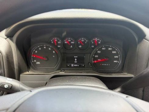 Used 2025 GMC Sierra 2500 Pro w/ 1SA Pro Safety Plus Package AWD/4WD image 10
