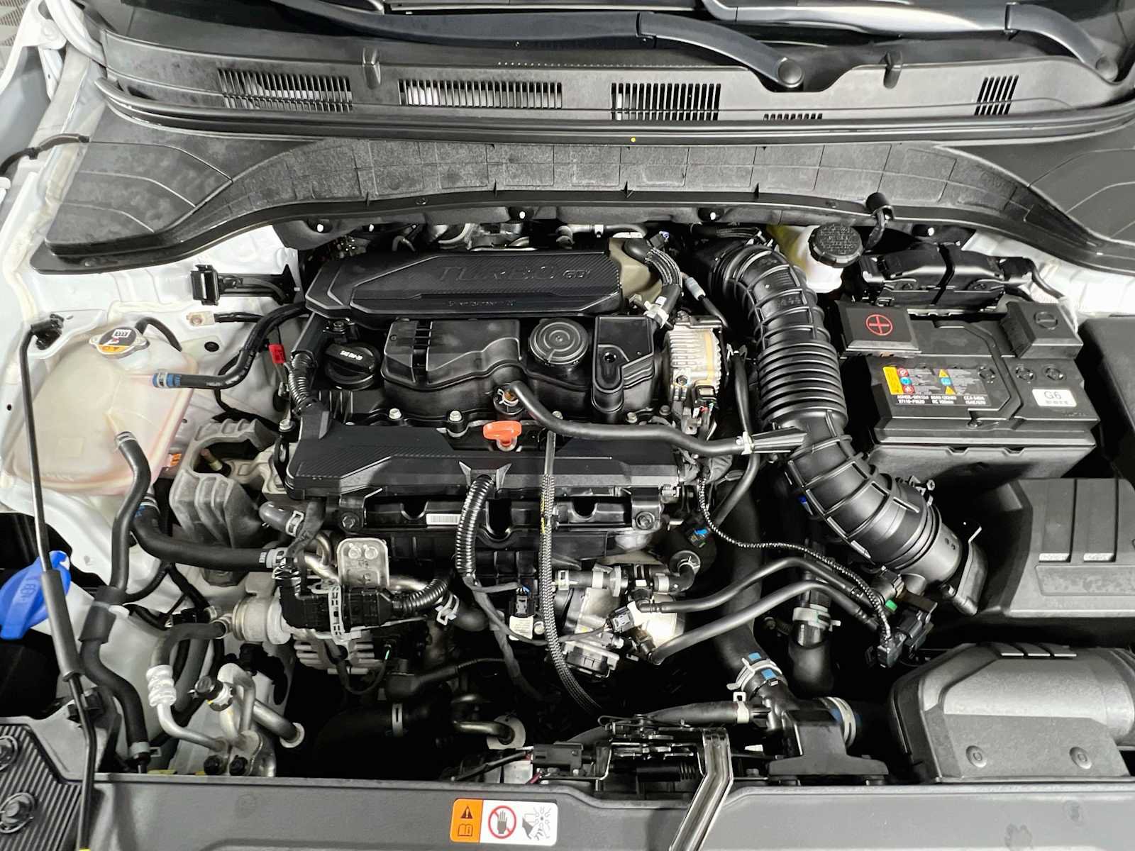 Certified 2023 Hyundai Kona Limited AWD/4WD image 31