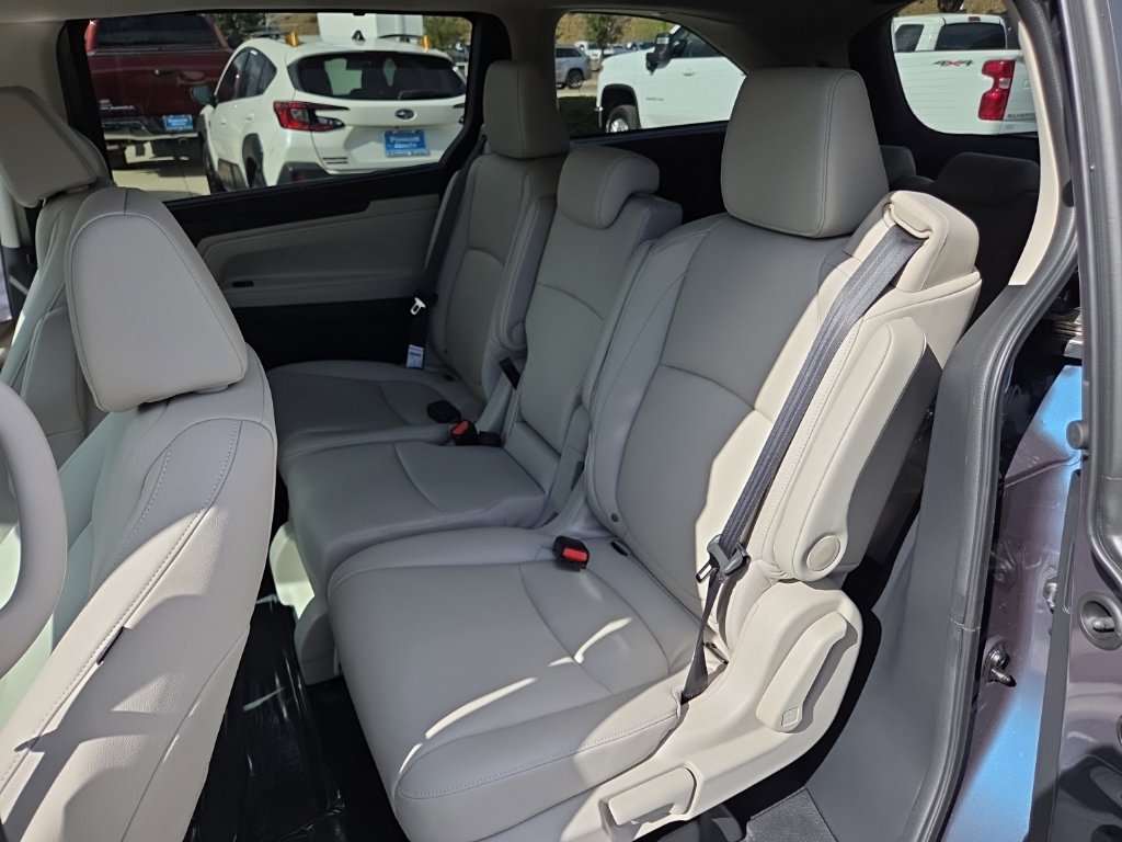 New 2027 Honda Odyssey EX-L image 8