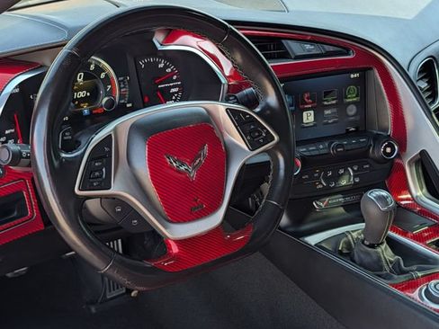 Used 2016 Chevrolet Corvette Stingray Coupe RWD image 12