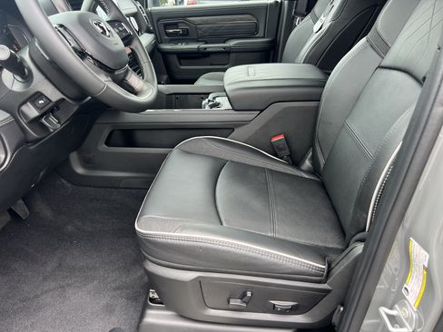 New 2026 RAM 2500 Limited AWD/4WD image 11