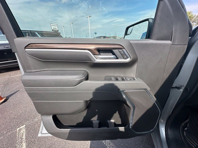 New 2026 Chevrolet Silverado 1500 RST AWD/4WD image 8