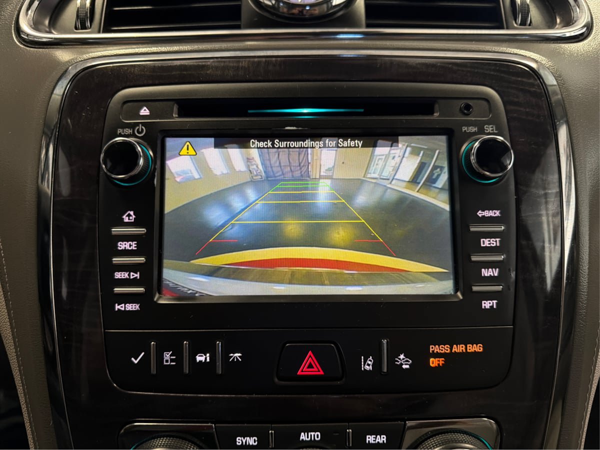 Used 2016 Buick Enclave Premium AWD/4WD image 30