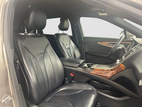 Used 2016 Lincoln MKX Select w/ Select Plus Package FWD image 22