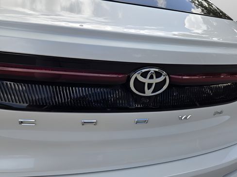 Used 2023 Toyota Crown AWD/4WD image 30
