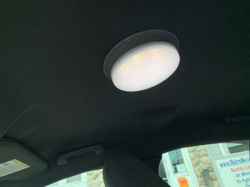 Used 2017 Ford Taurus Police Interceptor AWD image 23