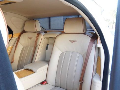 Used 2012 Bentley Mulsanne RWD image 35
