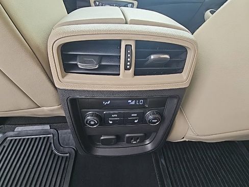 Used 2019 Buick Envision Essence w/ LPO, Active Package image 17
