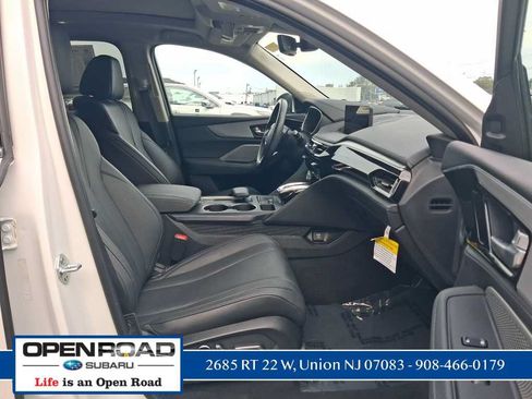 Used 2024 Acura MDX SH-AWD image 15