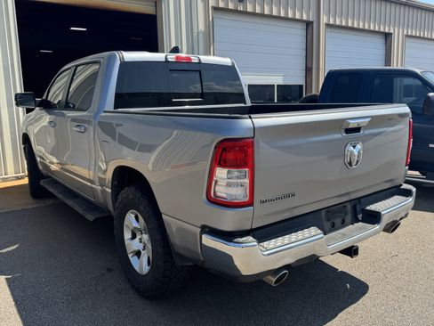 Used 2019 RAM 1500 Big Horn RWD image 3