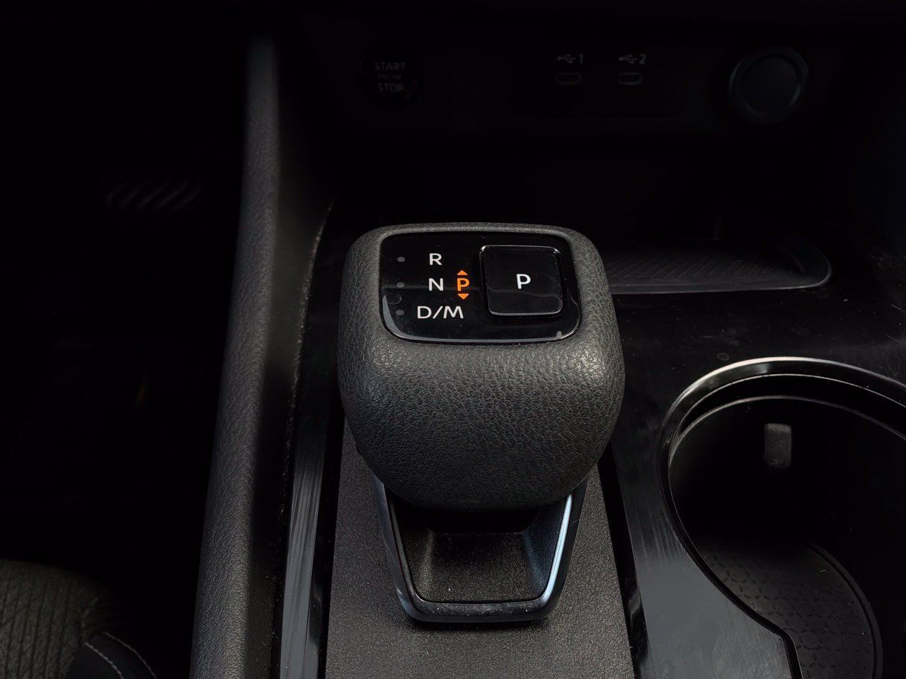 Used 2025 Nissan Rogue SV FWD image 27
