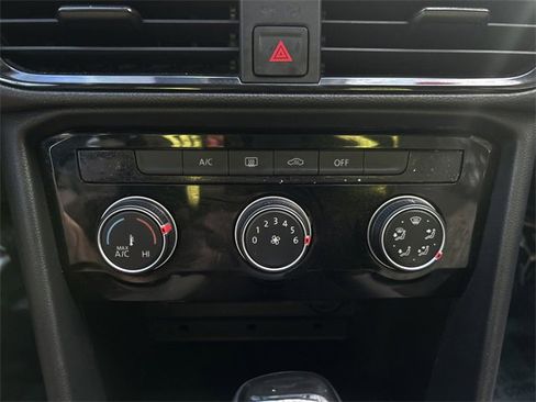 Used 2024 Volkswagen Taos S image 32