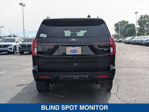 New 2026 Ford Expedition Max Platinum w/ Stealth Appearance Package AWD/4WD image 4