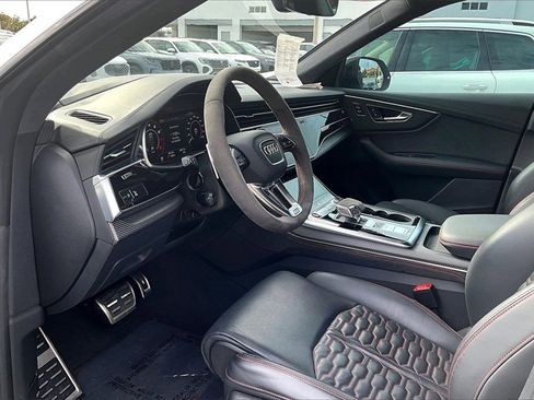 Used 2024 Audi RS Q8 image 14