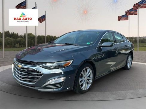 Used 2020 Chevrolet Malibu LT image 1