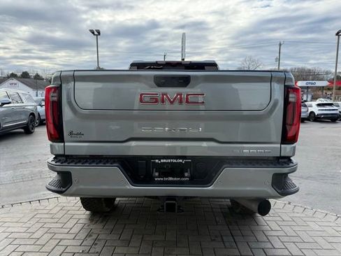 Used 2024 GMC Sierra 3500 Denali w/ Denali Reserve Package image 9
