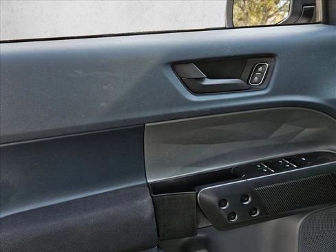 Used 2022 Ford Maverick XL image 10