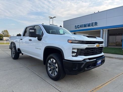 New 2025 Chevrolet Silverado 2500 Custom w/ Custom Value Package image 2