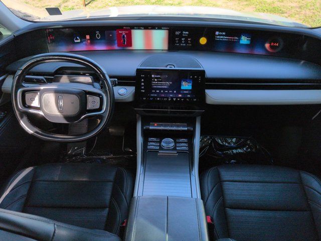 Used 2024 Lincoln Nautilus Reserve AWD/4WD image 14