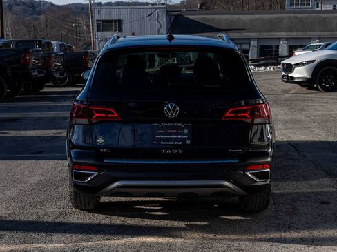 Used 2023 Volkswagen Taos SEL image 5