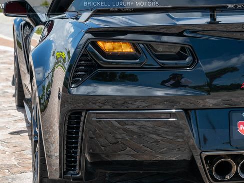 Used 2019 Chevrolet Corvette ZR1 RWD image 51