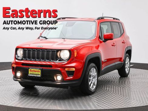 Used 2021 Jeep Renegade Latitude AWD/4WD image 1