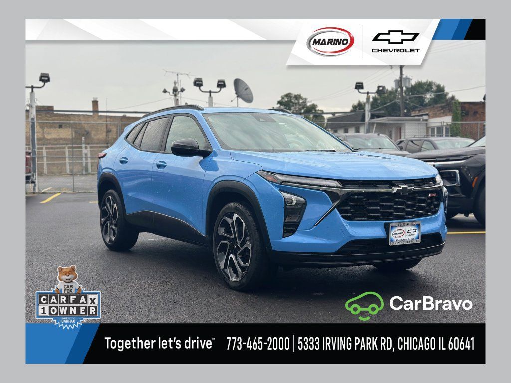 Used 2024 Chevrolet Trax RS w/ Sunroof Package FWD image 1