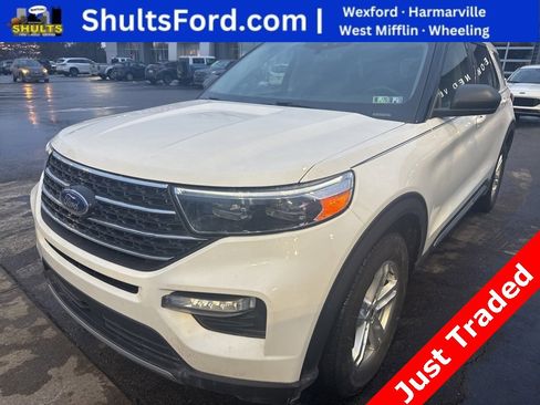 Used 2022 Ford Explorer XLT w/ Equipment Group 202A image 1