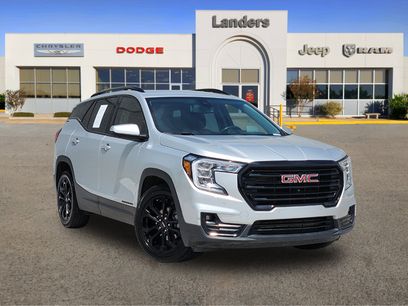 Used 2022 GMC Terrain SLT w/ Tech Package