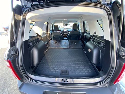 Certified 2024 Ford Bronco Sport Outer Banks w/ Tech Package image 27