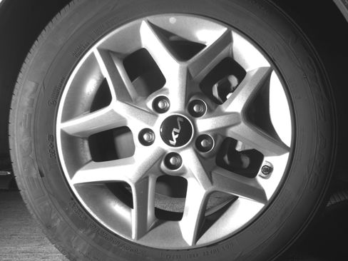 Used 2025 Kia Soul LX w/ LX Technology Package image 18