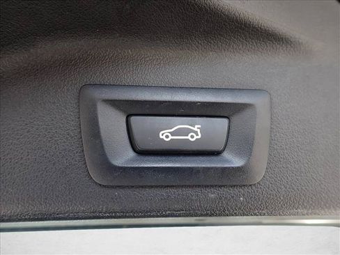 Used 2019 BMW X5 xDrive40i AWD/4WD image 8