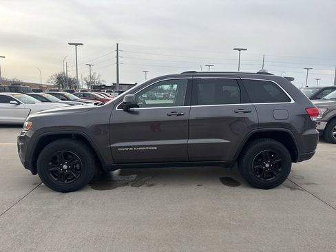 Used 2016 Jeep Grand Cherokee Laredo w/ Quick Order Package 23E image 21