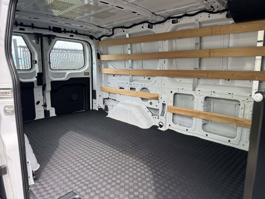 Used 2025 Ford Transit 250 Low Roof w/ Exterior Upgrade Package RWD image 12