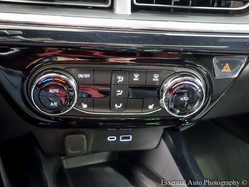 New 2026 Chevrolet Trax RS image 15